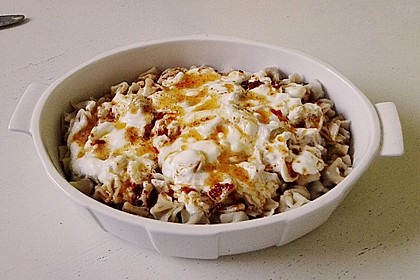 Manti mit Joghurtsauce und Paprikabutter 20