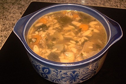 Goldgelbe Hühnersuppe 30