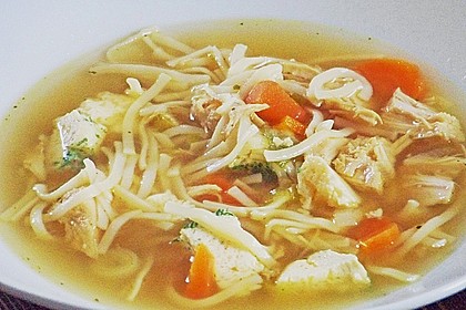 Goldgelbe Hühnersuppe 49
