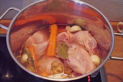 Goldgelbe Hühnersuppe 62