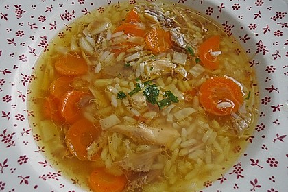 Goldgelbe Hühnersuppe 8