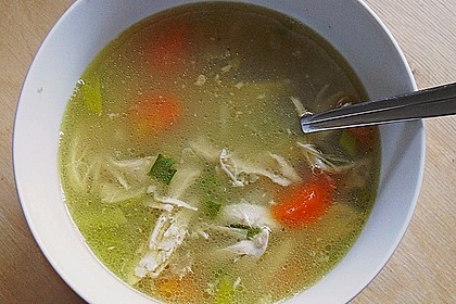 Goldgelbe Hühnersuppe 55