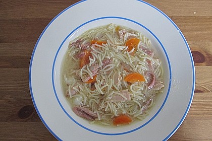 Goldgelbe Hühnersuppe 52