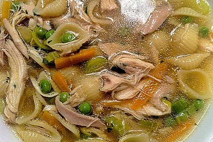 Goldgelbe Hühnersuppe 25