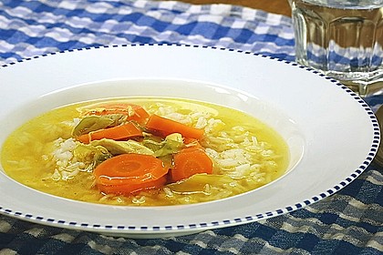 Goldgelbe Hühnersuppe 3