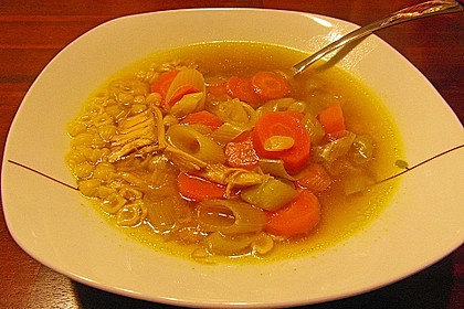 Goldgelbe Hühnersuppe 24