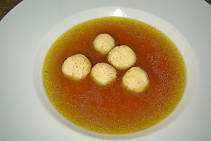 Goldgelbe Hühnersuppe 35
