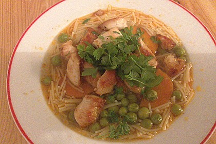 Goldgelbe Hühnersuppe 36