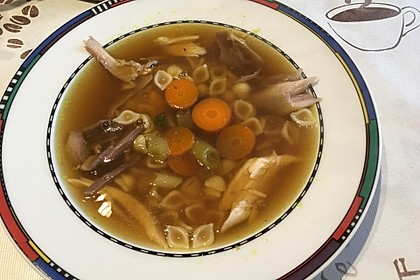 Goldgelbe Hühnersuppe 31