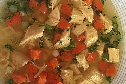 Goldgelbe Hühnersuppe 32