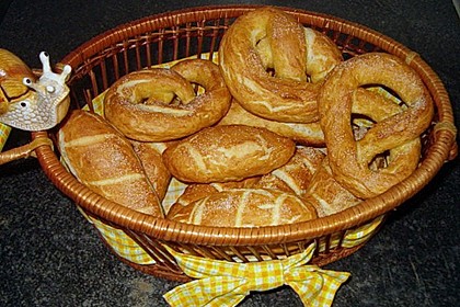 Laugenbrezeln 36