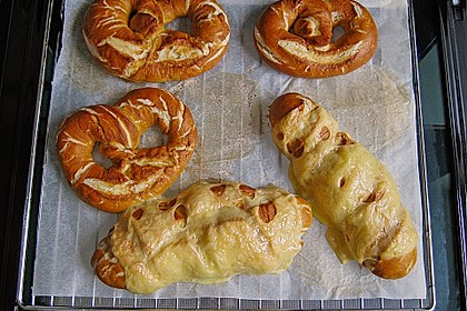 Laugenbrezeln 22