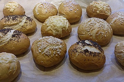 Laugenbrezeln 10