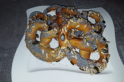Laugenbrezeln 11