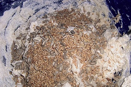 Sonnenkernbrot