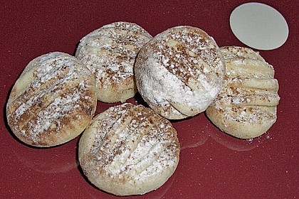 Edda - Schneekugeln 1