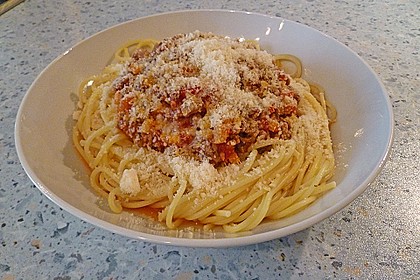 Mamas Bolognese 13