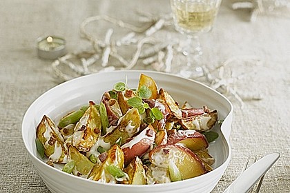 Winterlicher Miracel Whip Kartoffelsalat aus dem Ofen