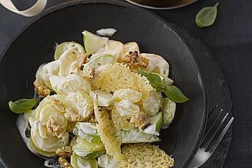 Miracel Whip Apfel-Kartoffelsalat mit Bergkäse-Chips