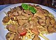 Geschnetzeltes mit Champignons in Frischk&auml;se-Sauce