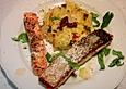 Lachs in Streifen mit mediterranem Kartoffelstampf