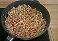 Reis-Hackpfanne mit Paprika und K&auml;se