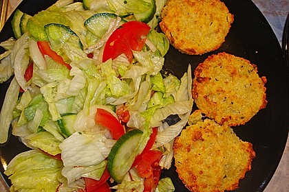 Couscous-Bratlinge mit Käse 20