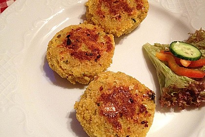 Couscous-Bratlinge mit Käse 48