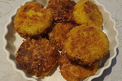 Couscous-Bratlinge mit Käse 22
