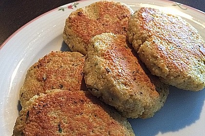 Couscous-Bratlinge mit Käse 33