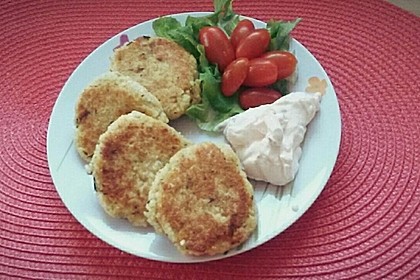 Couscous-Bratlinge mit Käse 46