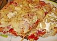 Fladenbrotpizza mit einem Hauch von Knoblauch