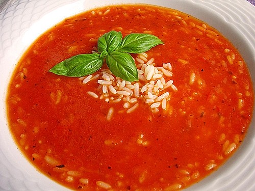 Tomatensuppe mit Reis