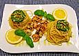 Nudeln mit gr&uuml;nem Pesto und gebratenen Shrimps