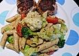 Penne-Salat mit Kr&auml;uterpesto