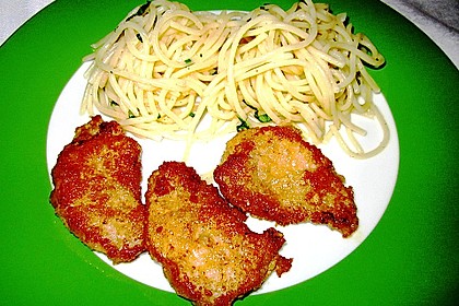 Schweinefilet in Parmesanpanade mit Zitronenspaghetti