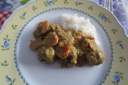 Hackbällchen in Möhren-Currysoße 33