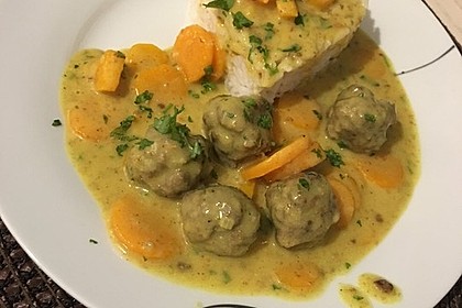 Hackbällchen in Möhren-Currysoße 6