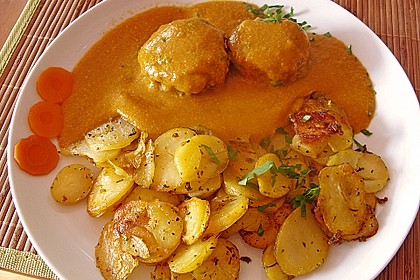 Hackbällchen in Möhren-Currysoße 16