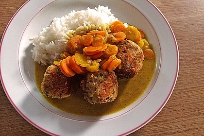 Hackbällchen in Möhren-Currysoße 9