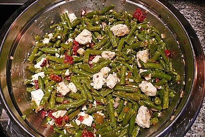 Grüner Bohnensalat mit getrockneten Tomaten 4
