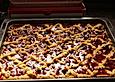 Zwetschgenm&uuml;rbeteigblechkuchen