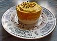 K&uuml;rbiscreme auf Lavendelbl&uuml;tenricotta