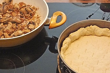 Champignontarte mit Emmentaler 26