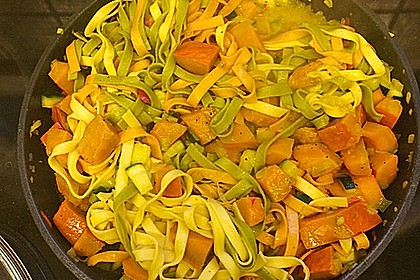 Nudeln mit Butternut- oder Hokkaido-Kürbis 9