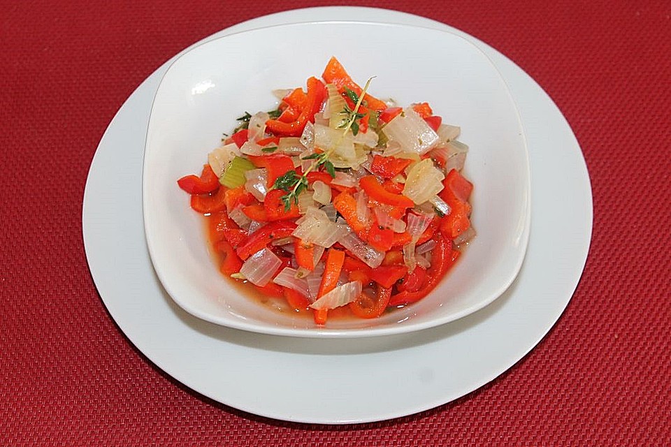 Zwiebel-Paprika Gemüse (Rezept mit Bild) von simon9402 | Chefkoch.de