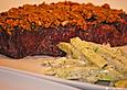 Gratinierte irische Steaks mit Gurkensalat