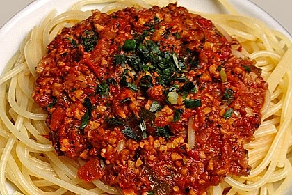 Nuss-Bolognese
