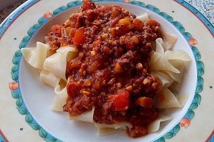 Nuss-Bolognese 13