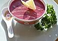 Rote Bete Suppe mit Tahin, Apfel, Orange